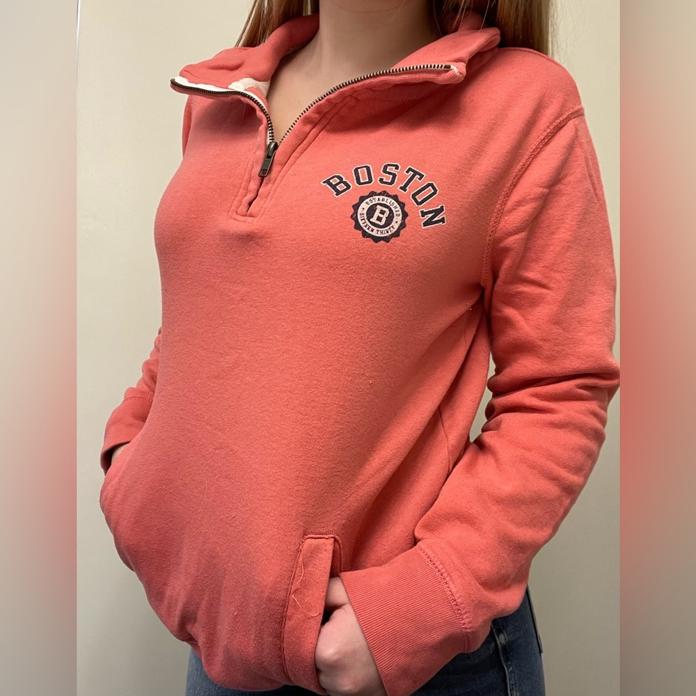 Boston half zip size M